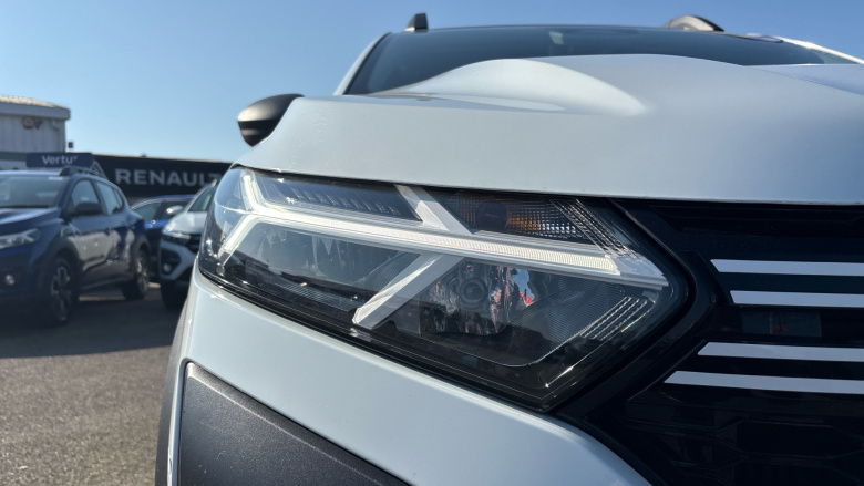 Dacia Sandero Stepway 1.0 TCe Essential 5dr Petrol Hatchback